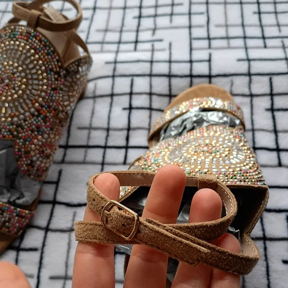 VENUS Embellished Tan Women's Sandals Size 9 - Picture 4 of 6